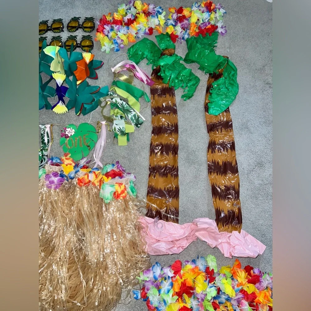 Hawaiian Luau Hula Party Decor Decoration Costume Outfit Sets Bundle Lot